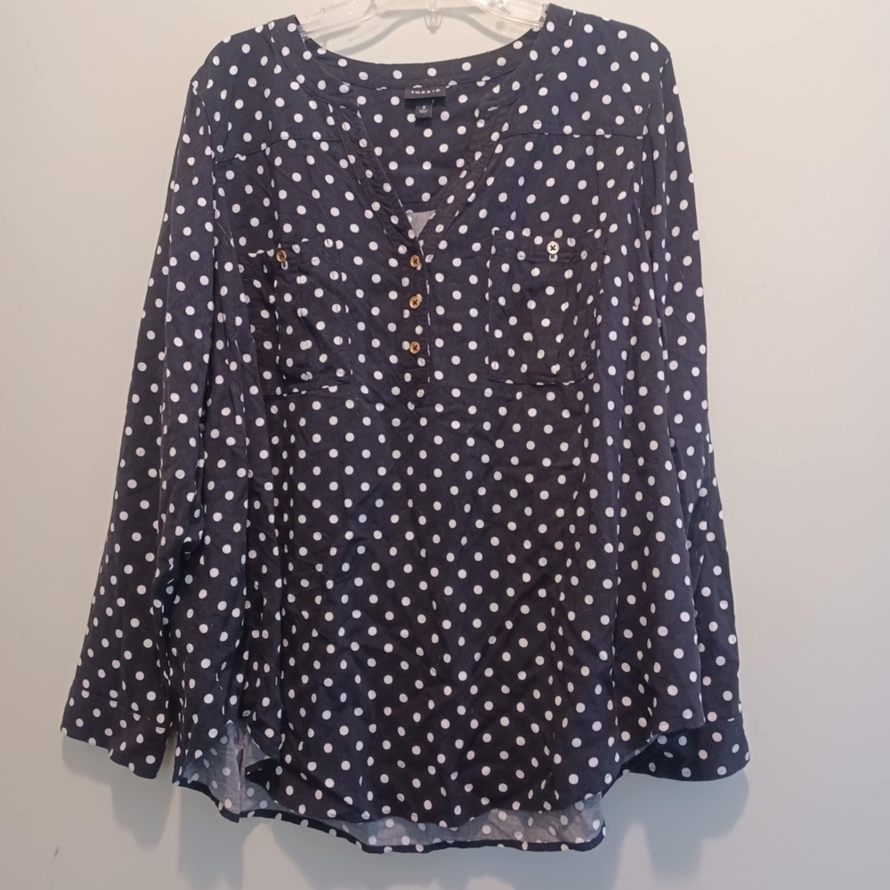 Torrid Polka Dot Long Sleeve Top Black White SZ‎ 3 Harper Challis Blouse Pockets